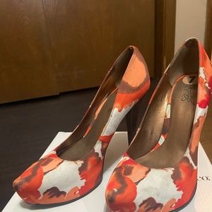 Carlos Santana Comfy Platforms